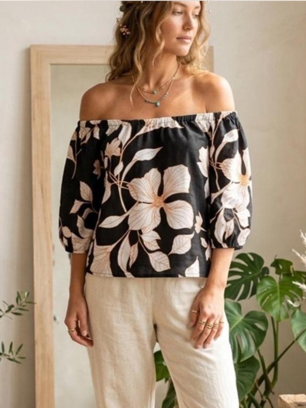 Cynthia Rowley 100% Linen Black Off-Shoulder Floral Blouse